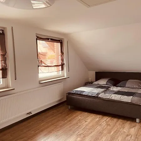 Schoene An Der Aggertalsperre Apartmán *