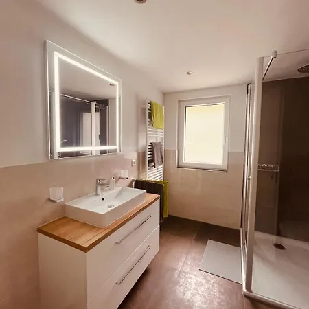 Schoene An Der Aggertalsperre Apartmán *